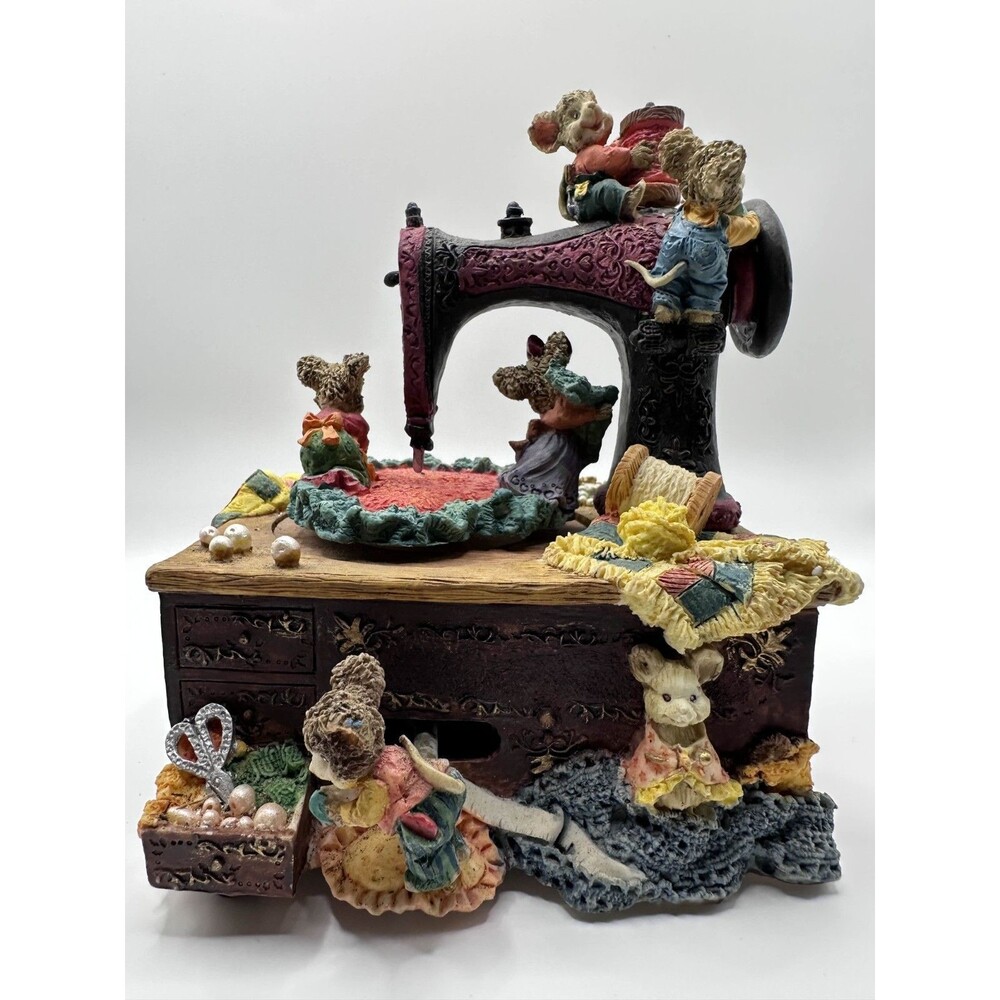 Enesco Musical Collection Sewing Machine Mice Music Box Vintage Works